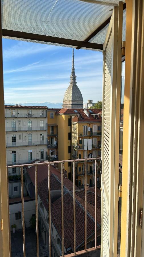 Appartement Le Finestre Sulla Mole à Turin Extérieur photo