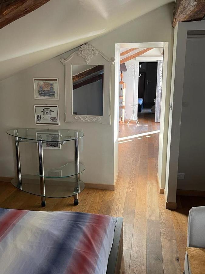 Appartement Le Finestre Sulla Mole à Turin Extérieur photo