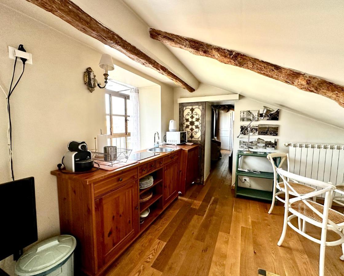 Appartement Le Finestre Sulla Mole à Turin Extérieur photo