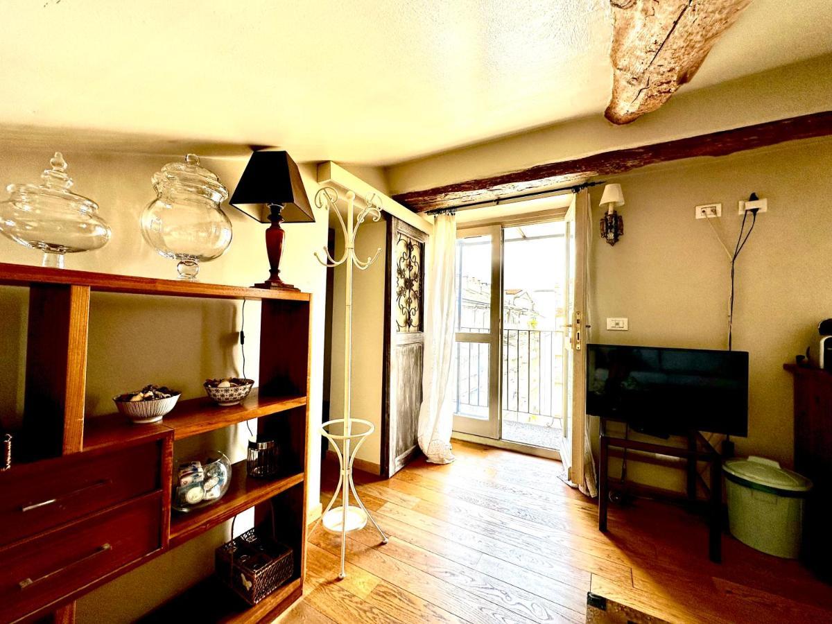 Appartement Le Finestre Sulla Mole à Turin Extérieur photo