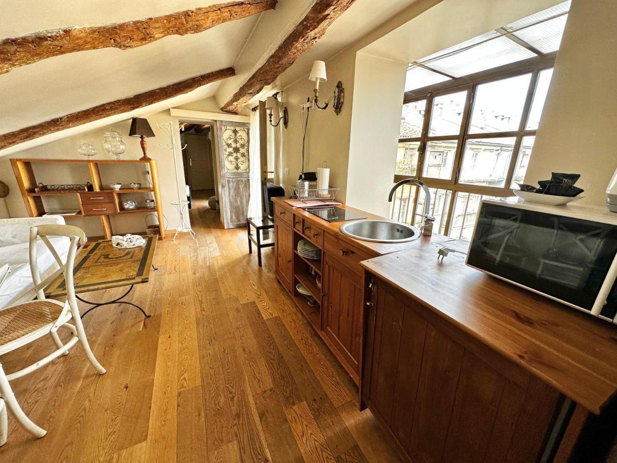 Appartement Le Finestre Sulla Mole à Turin Extérieur photo