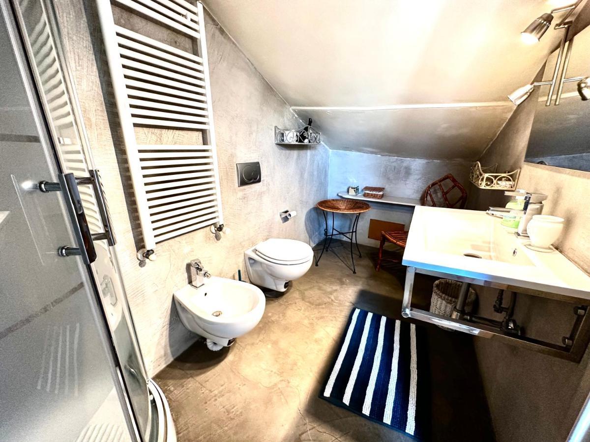 Appartement Le Finestre Sulla Mole à Turin Extérieur photo