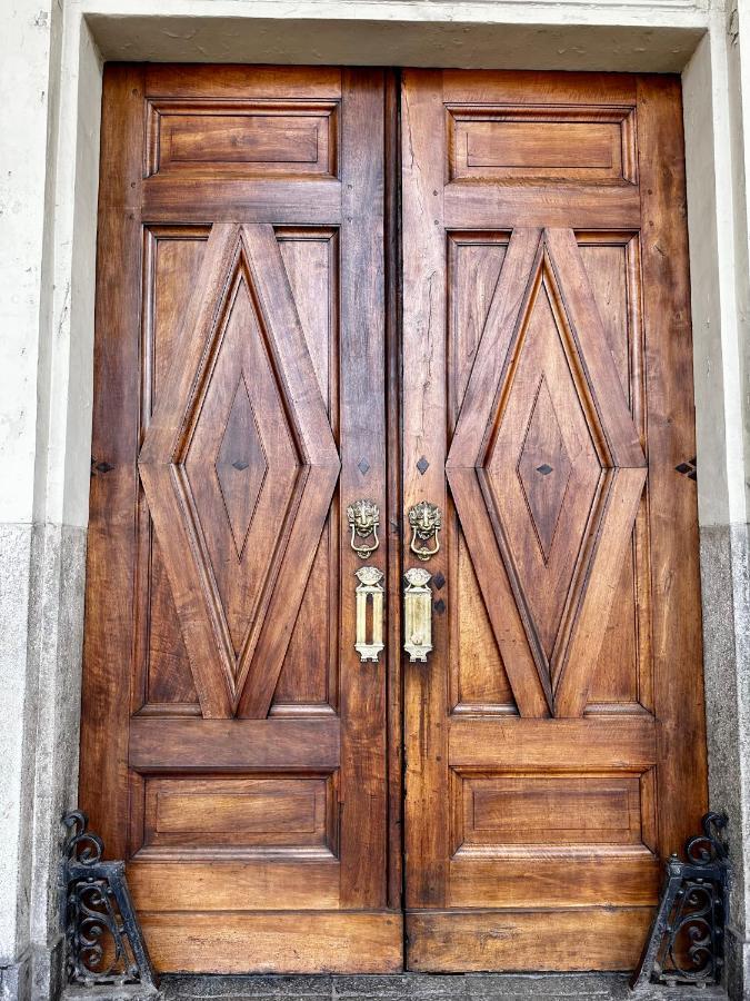 Appartement Le Finestre Sulla Mole à Turin Extérieur photo