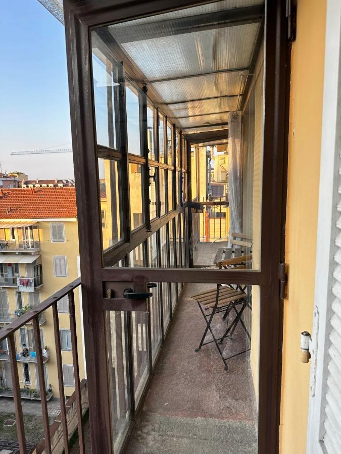 Appartement Le Finestre Sulla Mole à Turin Extérieur photo