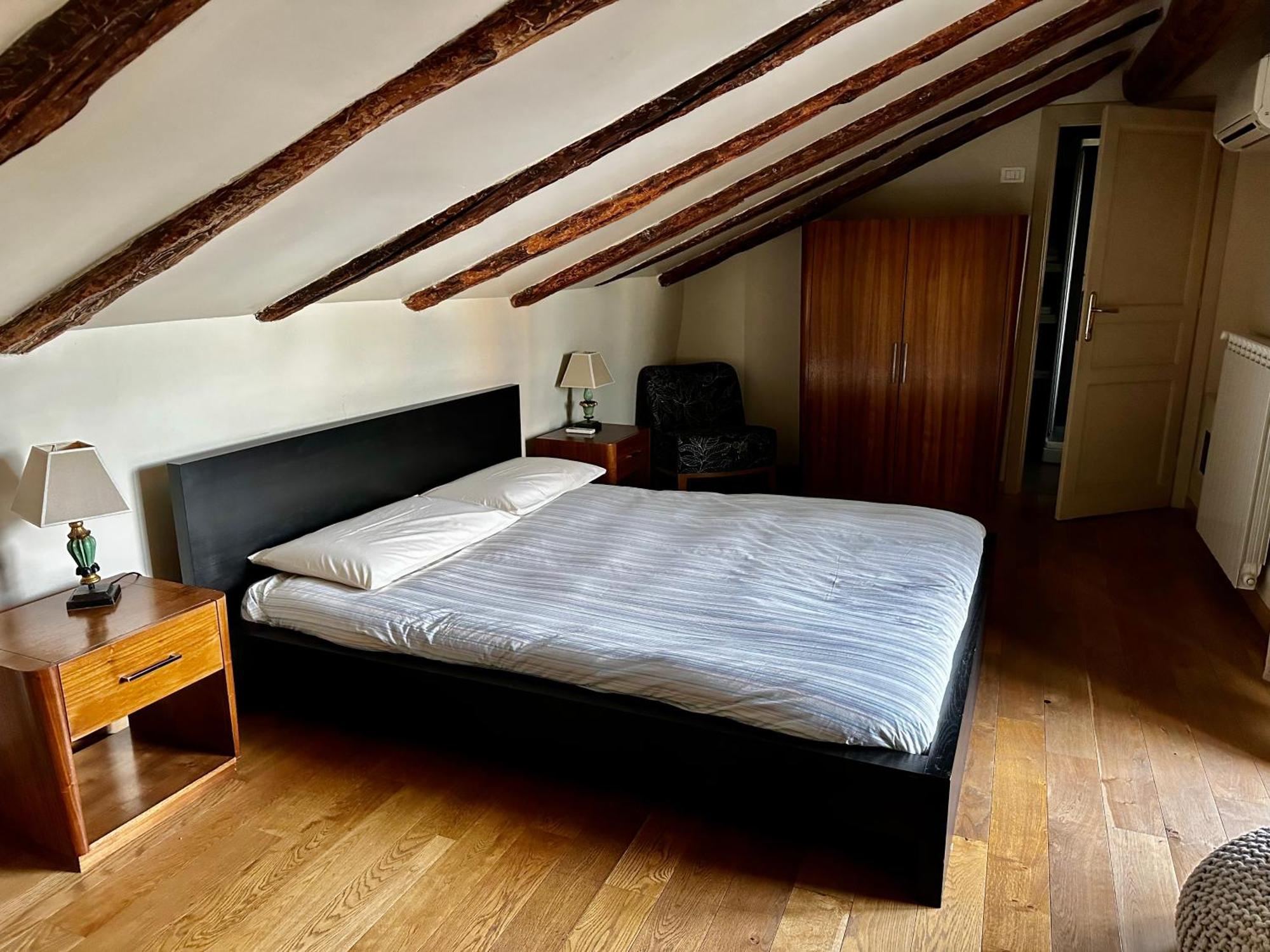 Appartement Le Finestre Sulla Mole à Turin Extérieur photo