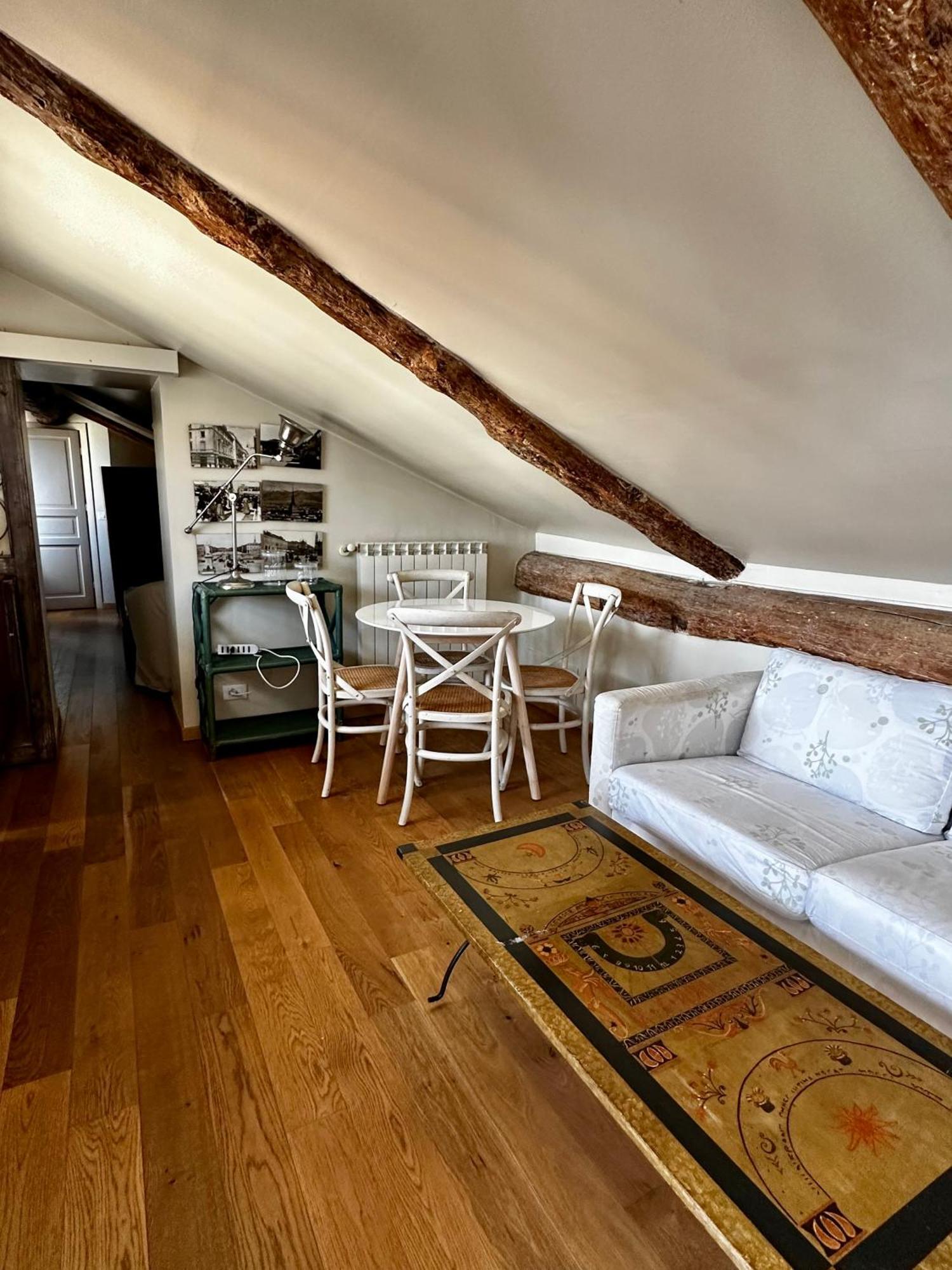 Appartement Le Finestre Sulla Mole à Turin Extérieur photo