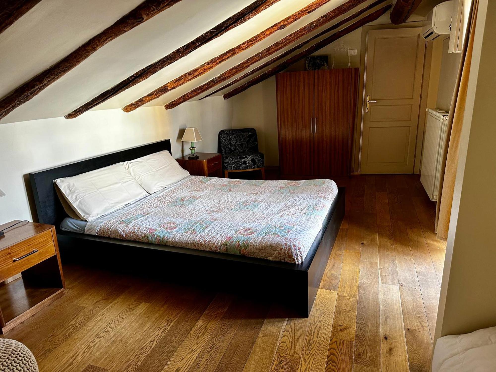 Appartement Le Finestre Sulla Mole à Turin Extérieur photo
